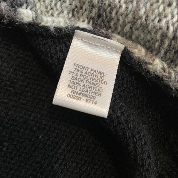 CJ Banks Women's Sleeveless Cardigan Sweater vest 1X boho lagenlook western - Picture 3 of 4